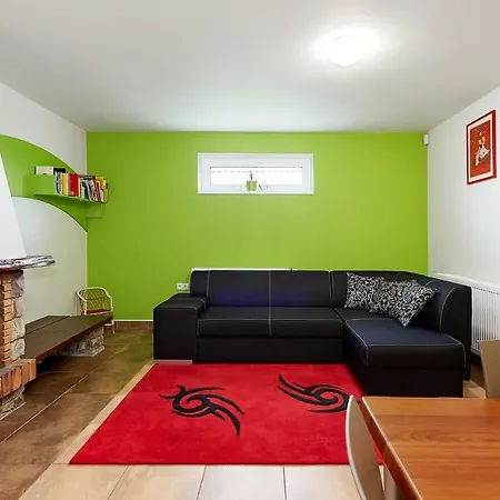 Aparthotel Poule Bohutin (Central Bohemian)